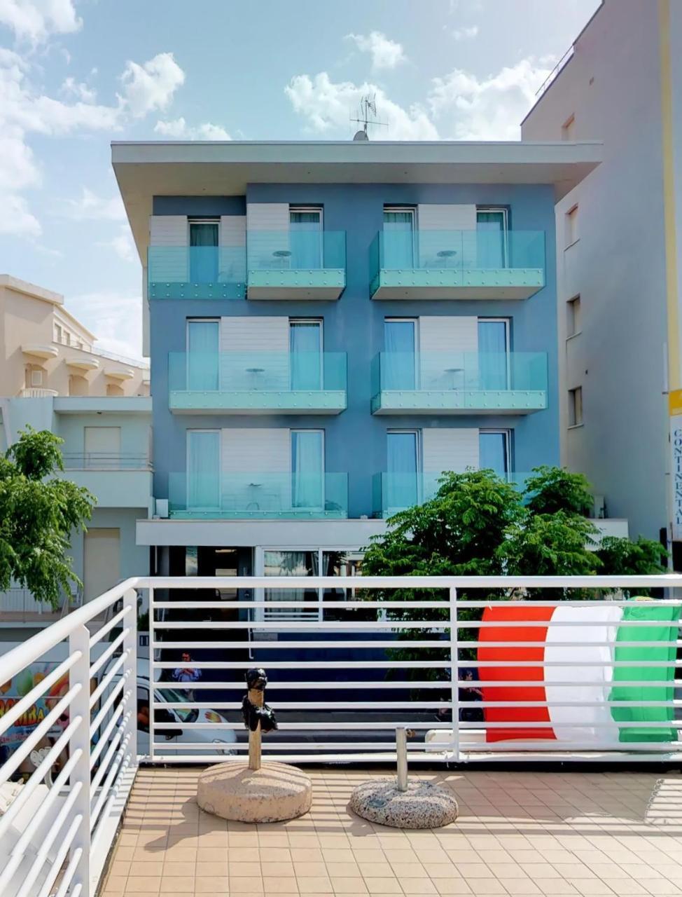 Bell Hotel 3*